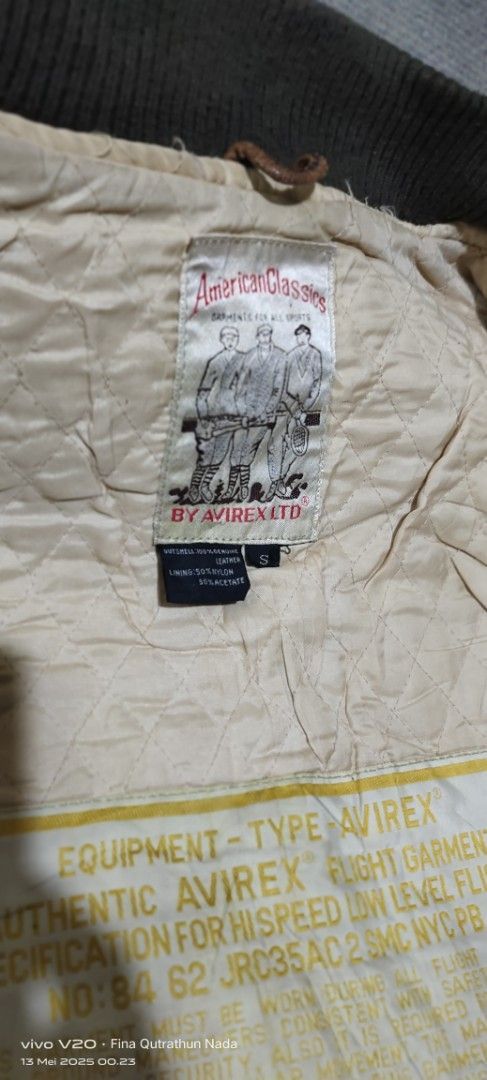 Vintage Avirex iconic Leather Jacket (S)