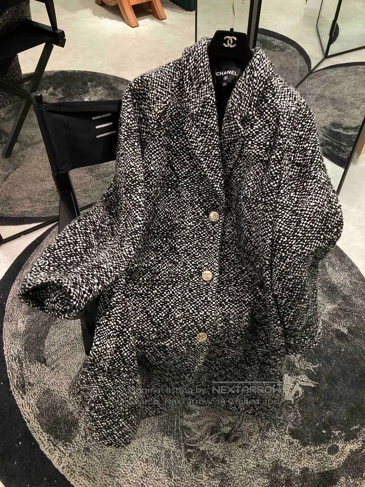 Chanel Chanel Black and white woven lapel coat Size S / US 4 / IT 40 - 1 Thumbnail
