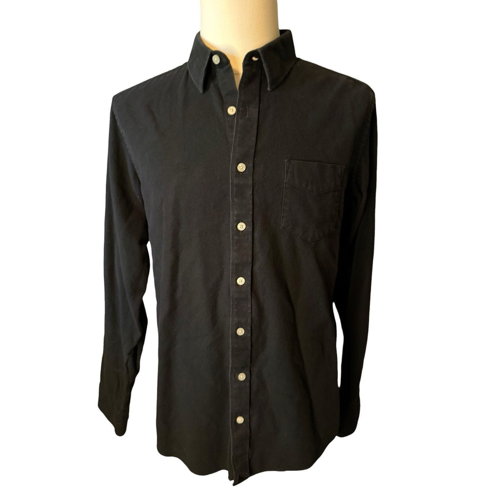UNTUCKit Untuckit Black Flannel Shirt Men's Large TALL SLIM Size US L / EU 52-54 / 3 - 1 Thumbnail