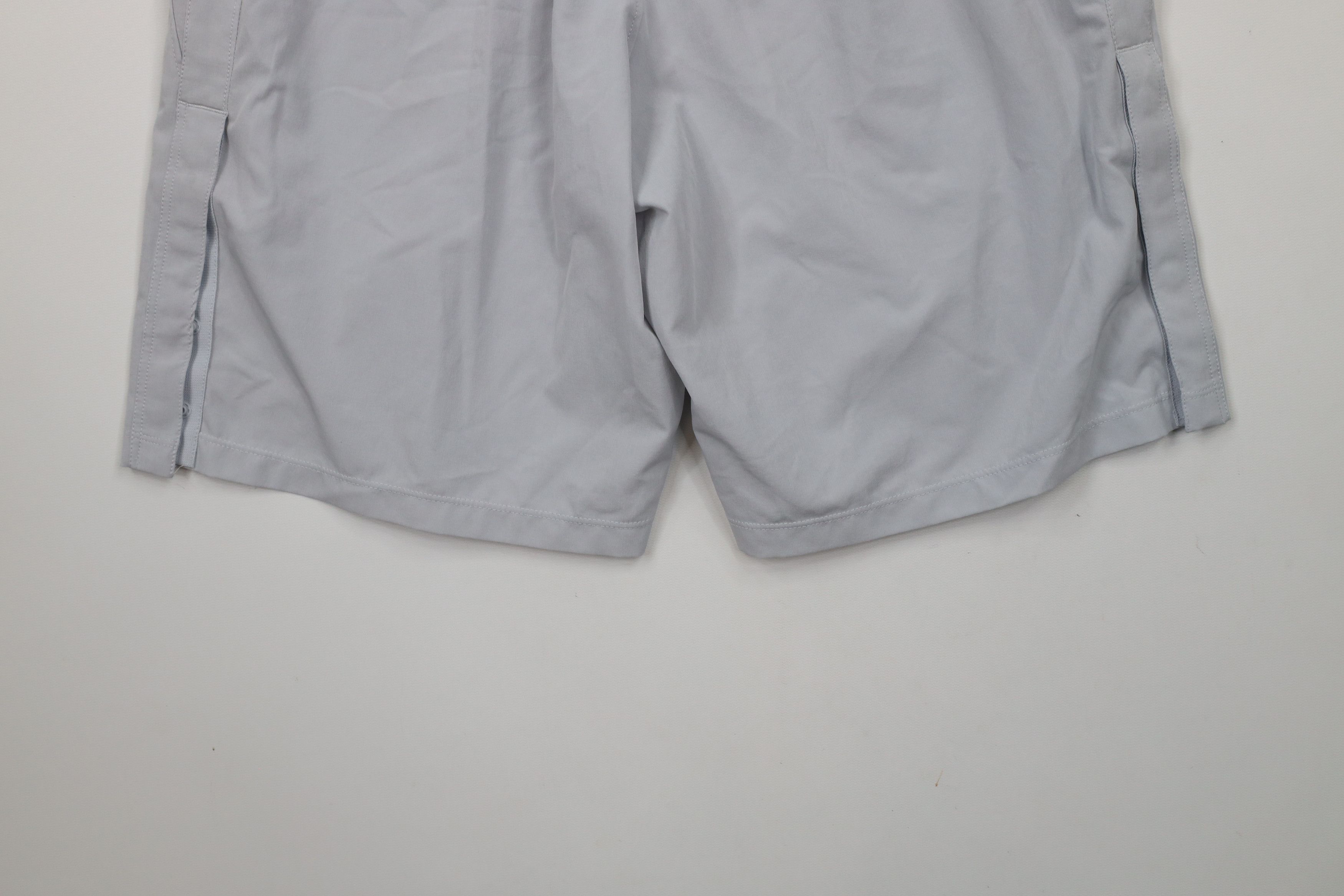 Under Armour × Vintage Under Armour HeatGear Snap Button Above Knee Shorts Gray Size US 30 / EU 46 - 12 Thumbnail