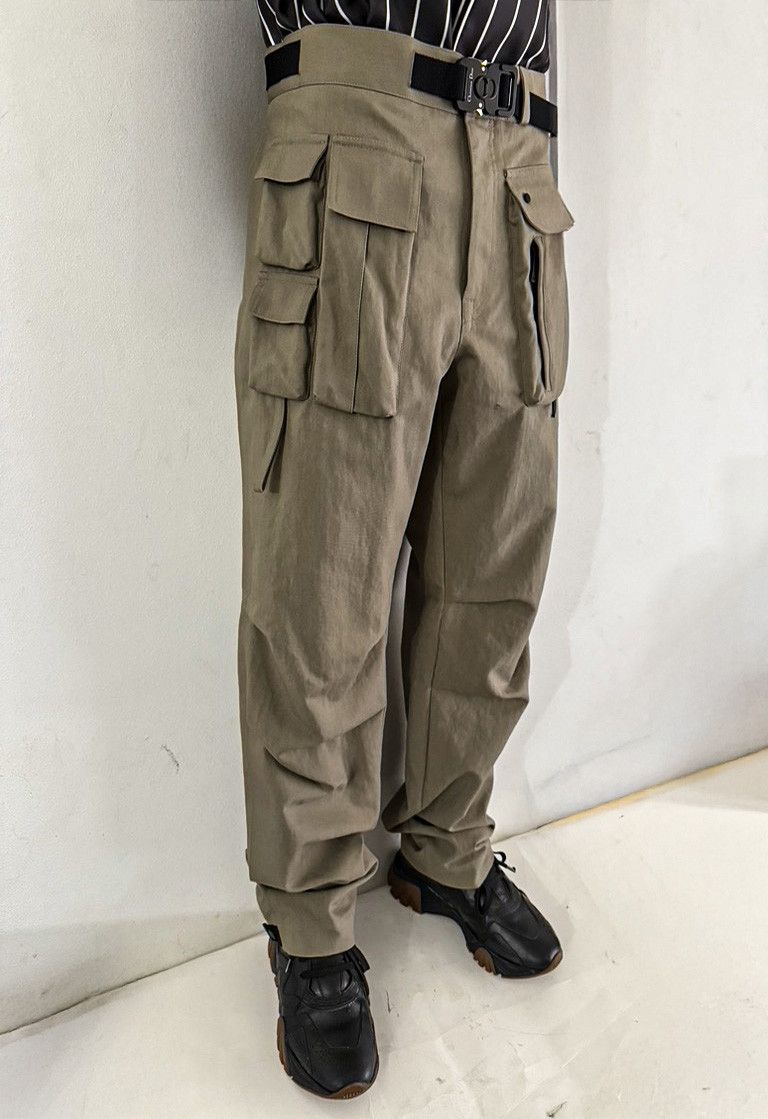 Dior Cargo Pants Dior Buckle Belt Size US 34 / EU 50 - 1 Thumbnail