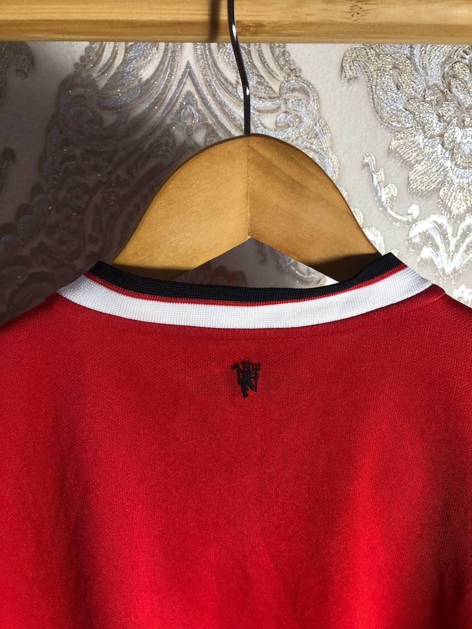 Nike Vintage Nike FC Manchester United England Soccer Jersey Y2K Size US M / EU 48-50 / 2 - 8 Thumbnail