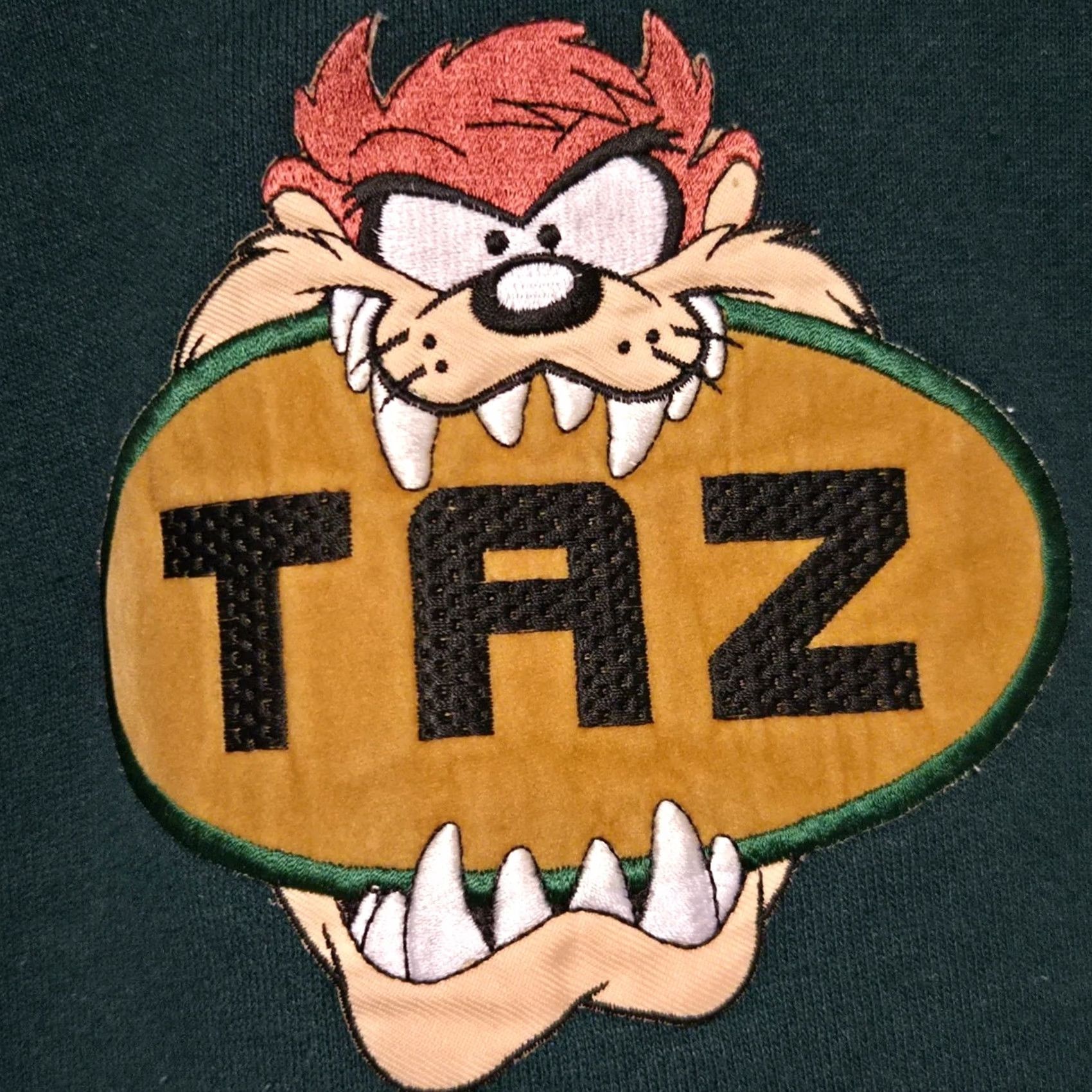 Vintage VINTAGE Taz Sweatshirt Men XL Embroidered Green USA Made 1997 Rare Pullover Mens Size US XL / EU 56 / 4 - 2 Thumbnail