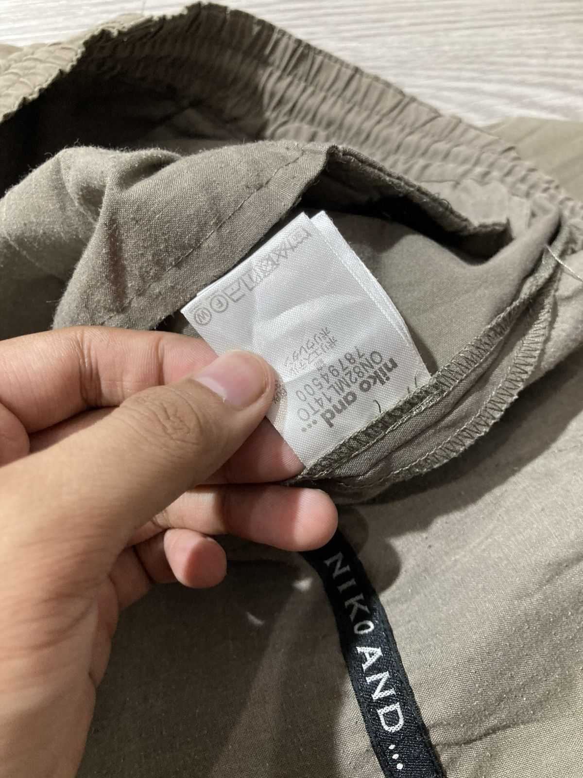 Japanese Brand 2000s Niko And Japanese Loose Ballon Pants Designer Beige Size US 31 - 14 Thumbnail