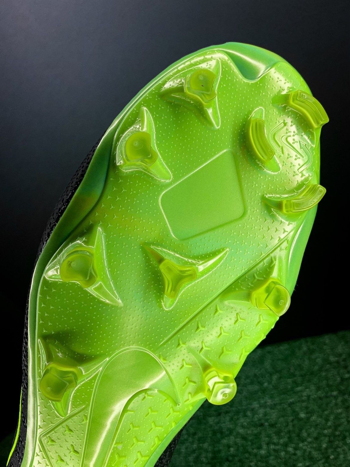 Nike Nike Phantom Vision Elite Football Boots Size US 13 / EU 46 - 7 Thumbnail
