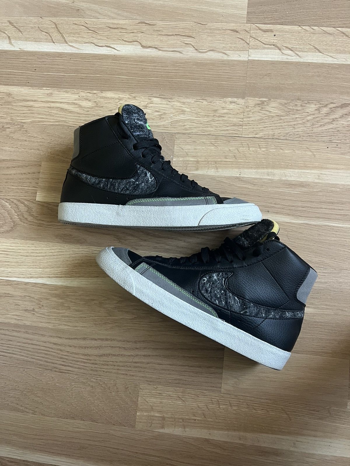 Nike × Vintage Nike blazer 77 mid skateboarding recycled sneakers shoes Size US 8.5 / EU 41-42 - 1 Thumbnail
