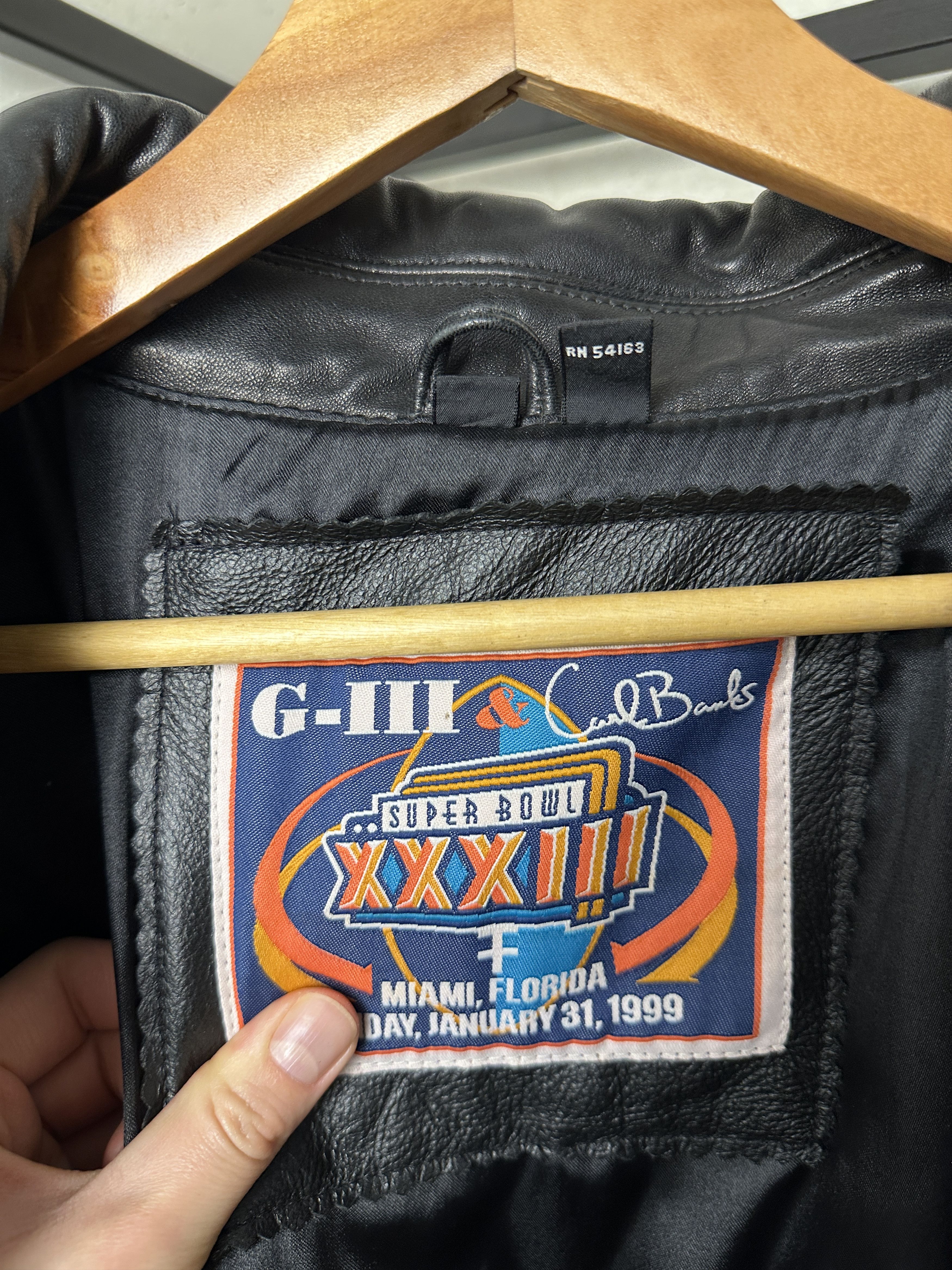 Genuine Leather 1999 Miami Super Bowl Genuine Leather Black Bomber Jacket Size US L / EU 52-54 / 3 - 10 Thumbnail
