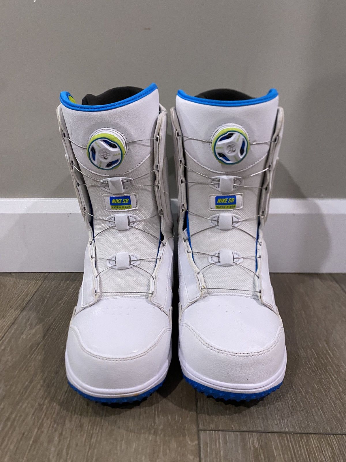 Nike Vapen X BOA Snowboard Boots White / Green / Blue