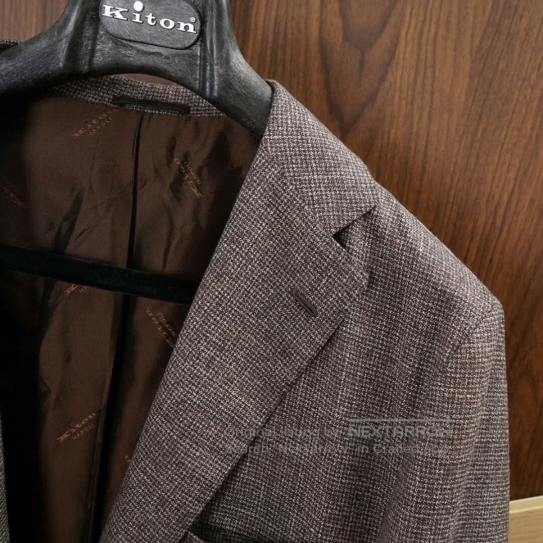 Kiton Elegant Kiton Blazer and Pants Set. Size US M / EU 48-50 / 2 - 5 Thumbnail