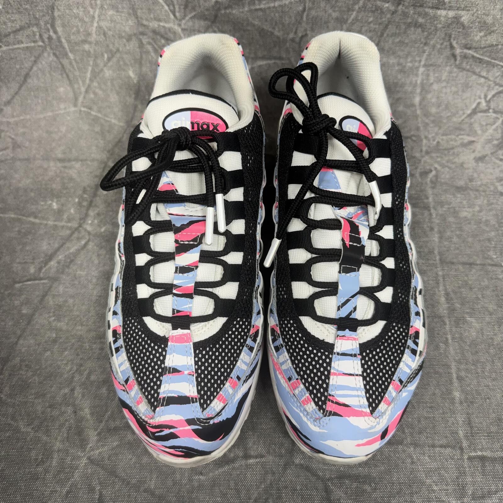 Nike Nike Men's 7.5 Air Max 95 Country Pack Korea CW2359-100 Size US 7.5 / EU 40-41 - 2 Thumbnail