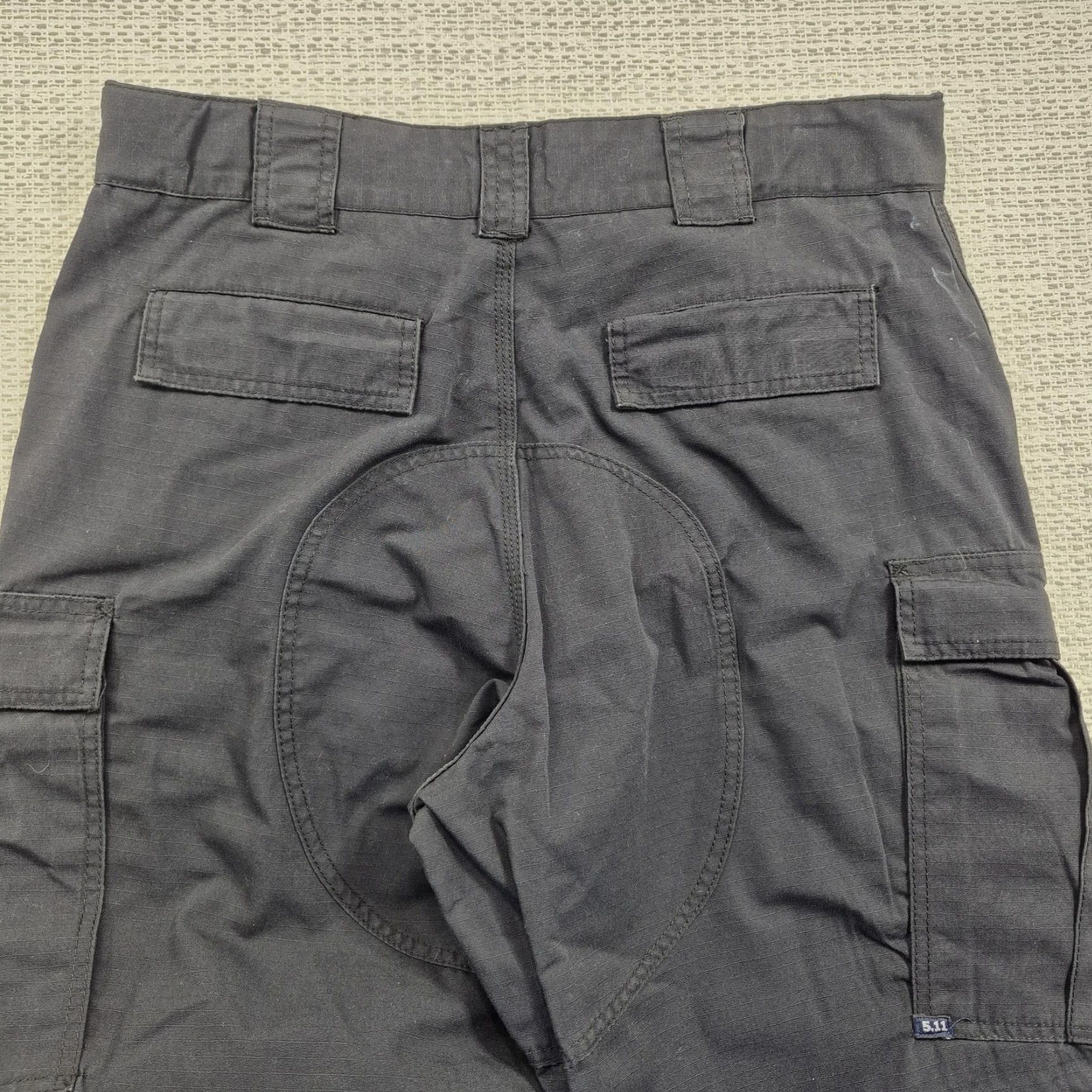 Vintage 5.11 Tactical Ripstop Pants Mens L Black Cargo Workwear Knee Pads Size US 33 - 3 Thumbnail