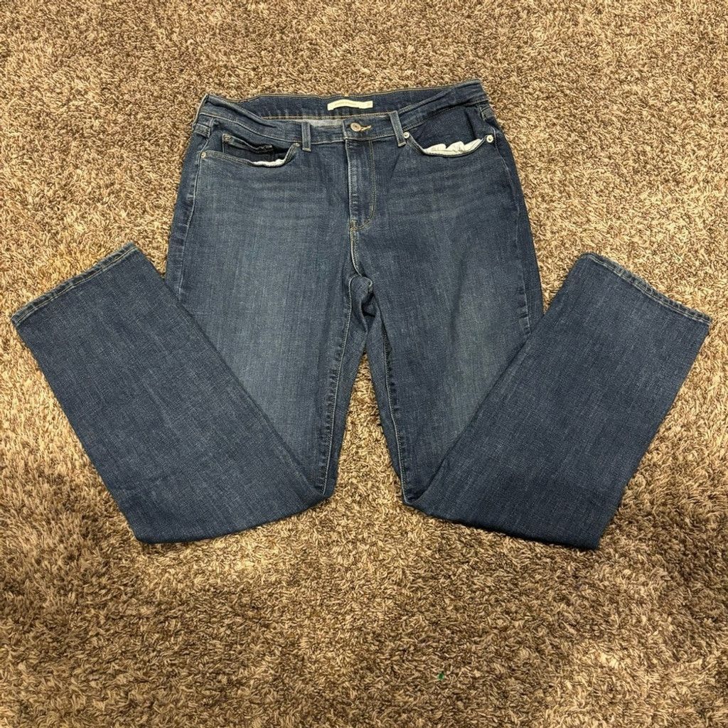 Levi's Women’s Levi’s Straight Jeans Size 31" - 1 Thumbnail