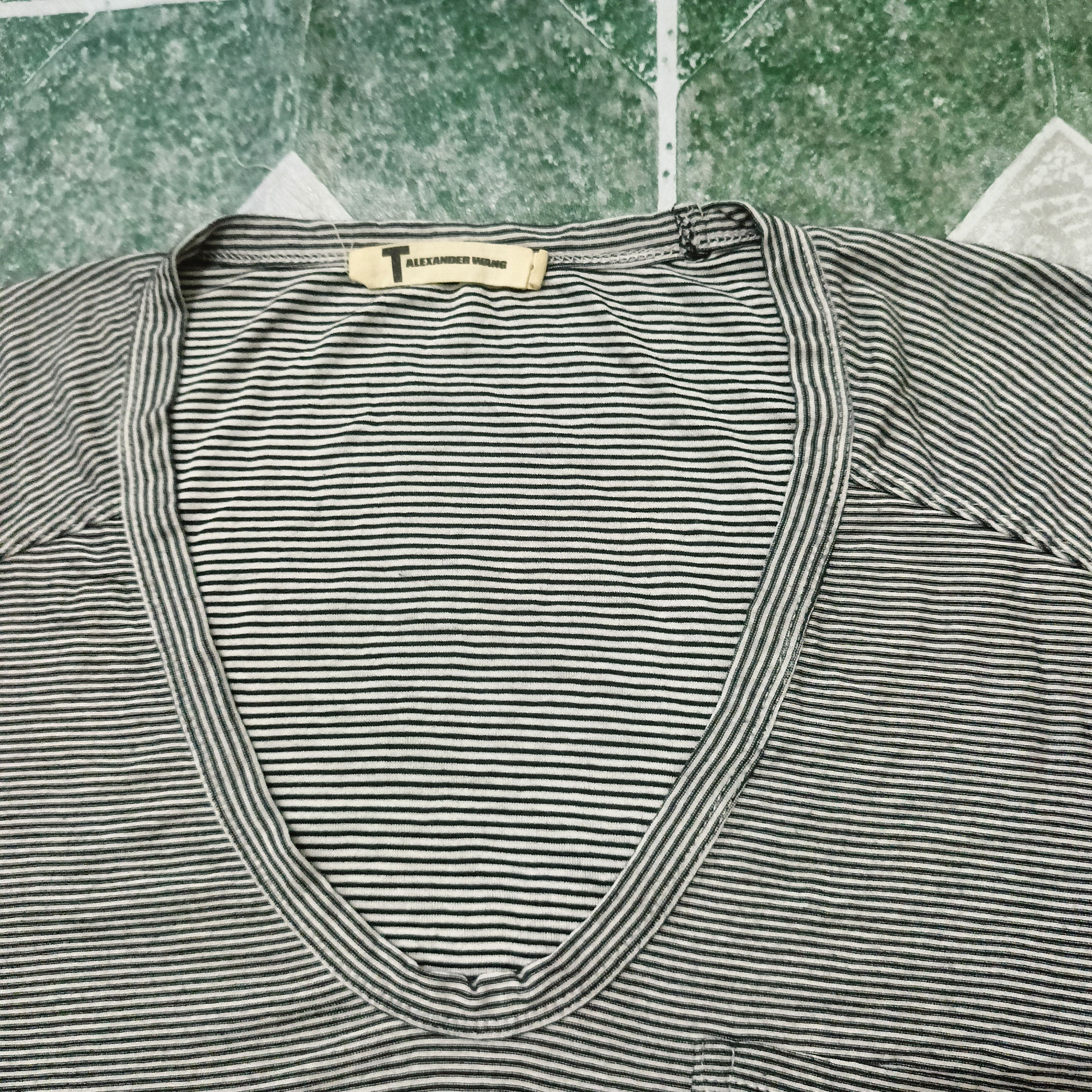Alexander Wang Alexander Wang V neck T shirt striped single pocket Size S / US 4 / IT 40 - 2 Thumbnail