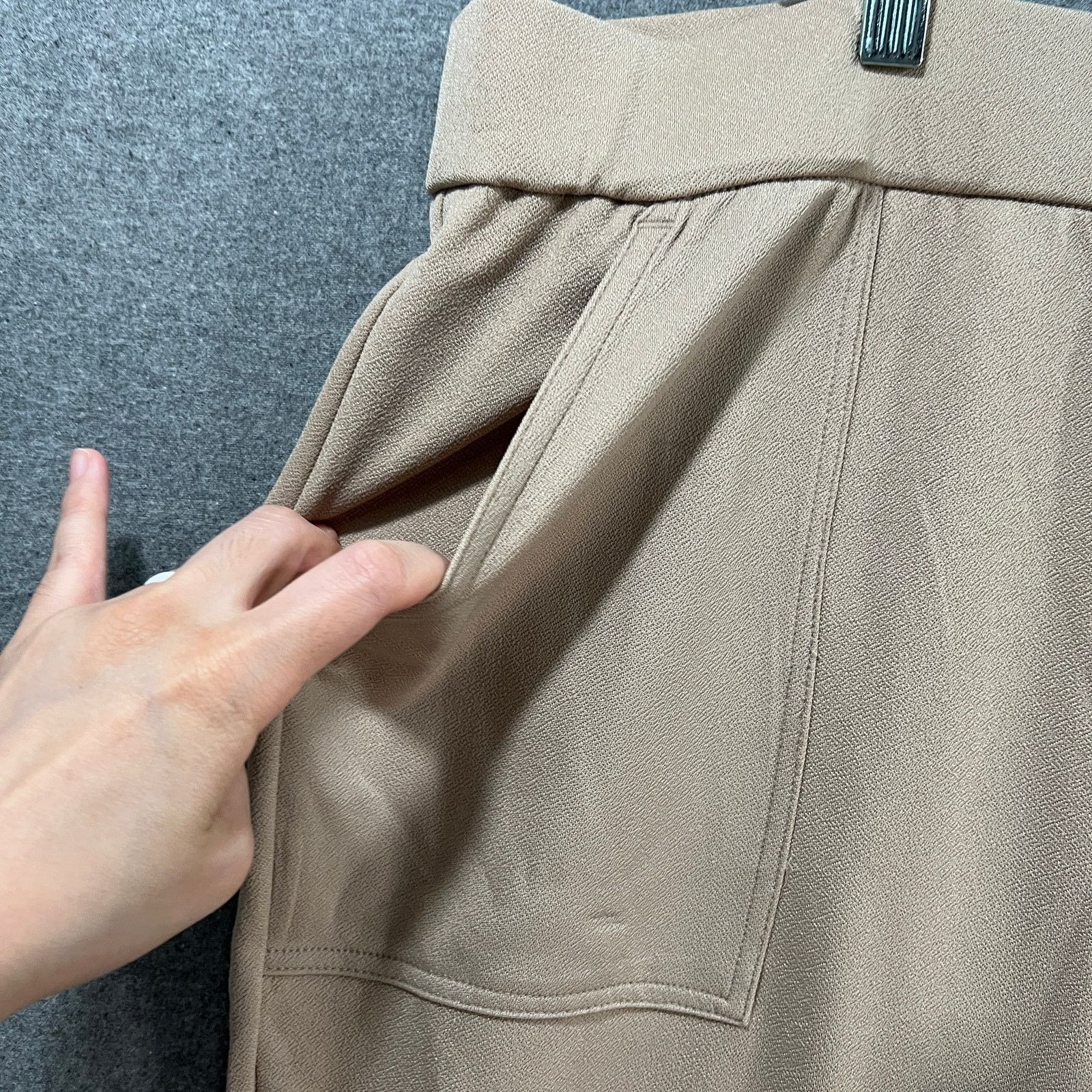 Other Isaac Mizrahi Live! Petite Crepe Knit Straight Leg Pant Size 40" / US 18 - 7 Thumbnail