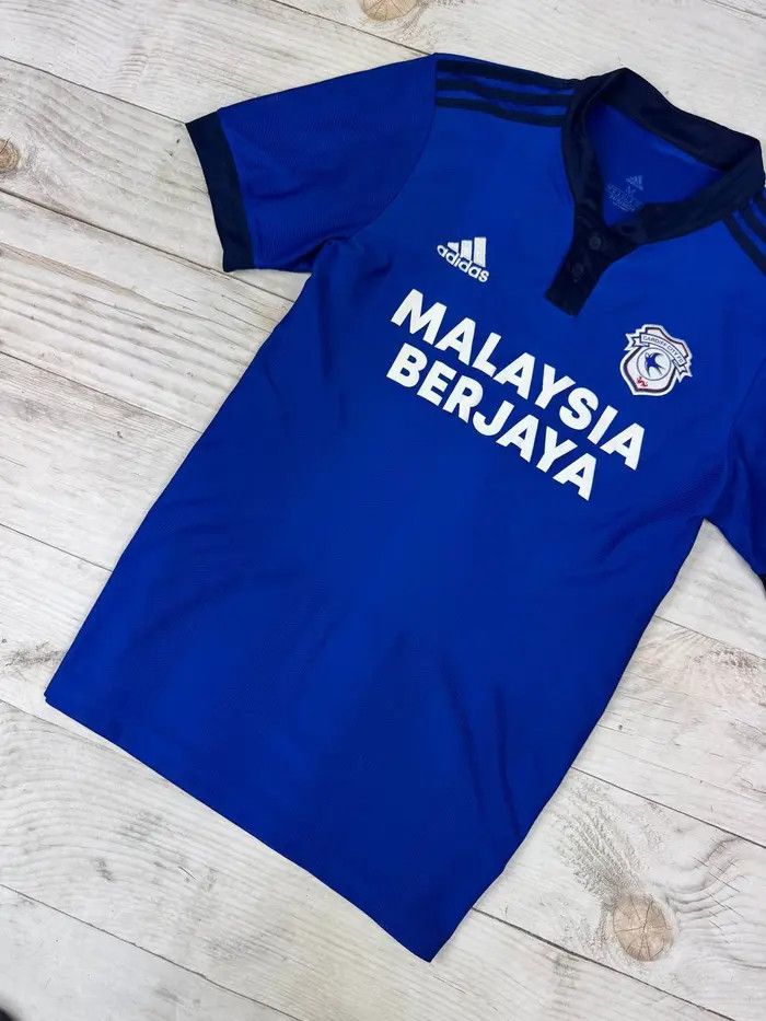 Adidas Adidas Cardiff City 2021 2022 Moore #10 Home Shirt Jersey Size US M / EU 48-50 / 2 - 5 Thumbnail