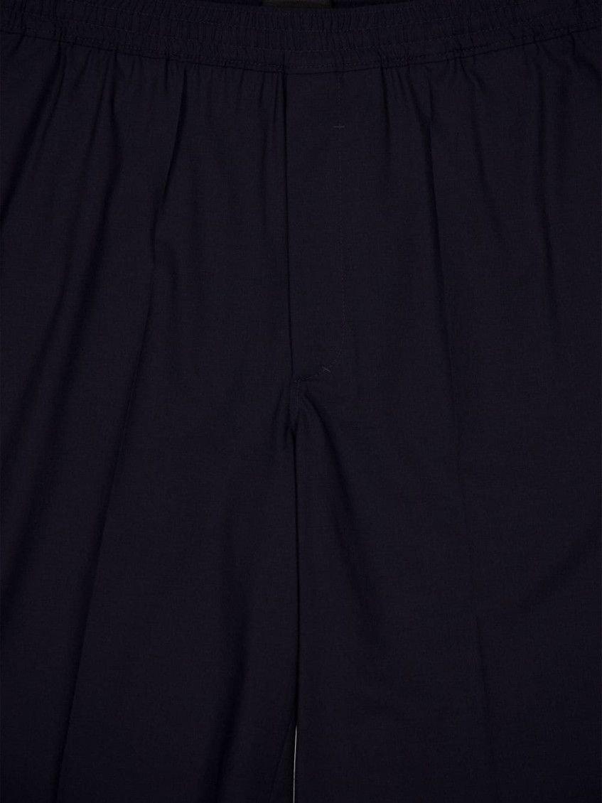 Givenchy o1n1vont0326 Tailoerd Bermuda Shorts in Navy Blue Size US 32 / EU 48 - 4 Thumbnail