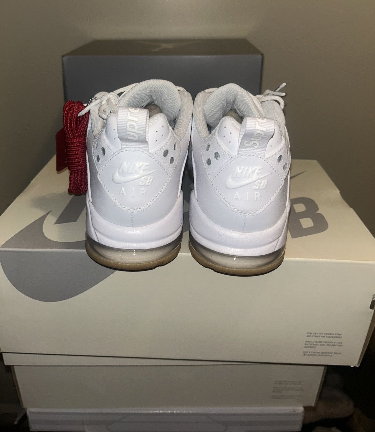 Nike × Supreme Nike SB Air Max 2 CB '94 Low Supreme White Gum Size US 11 / EU 44 - 4 Thumbnail