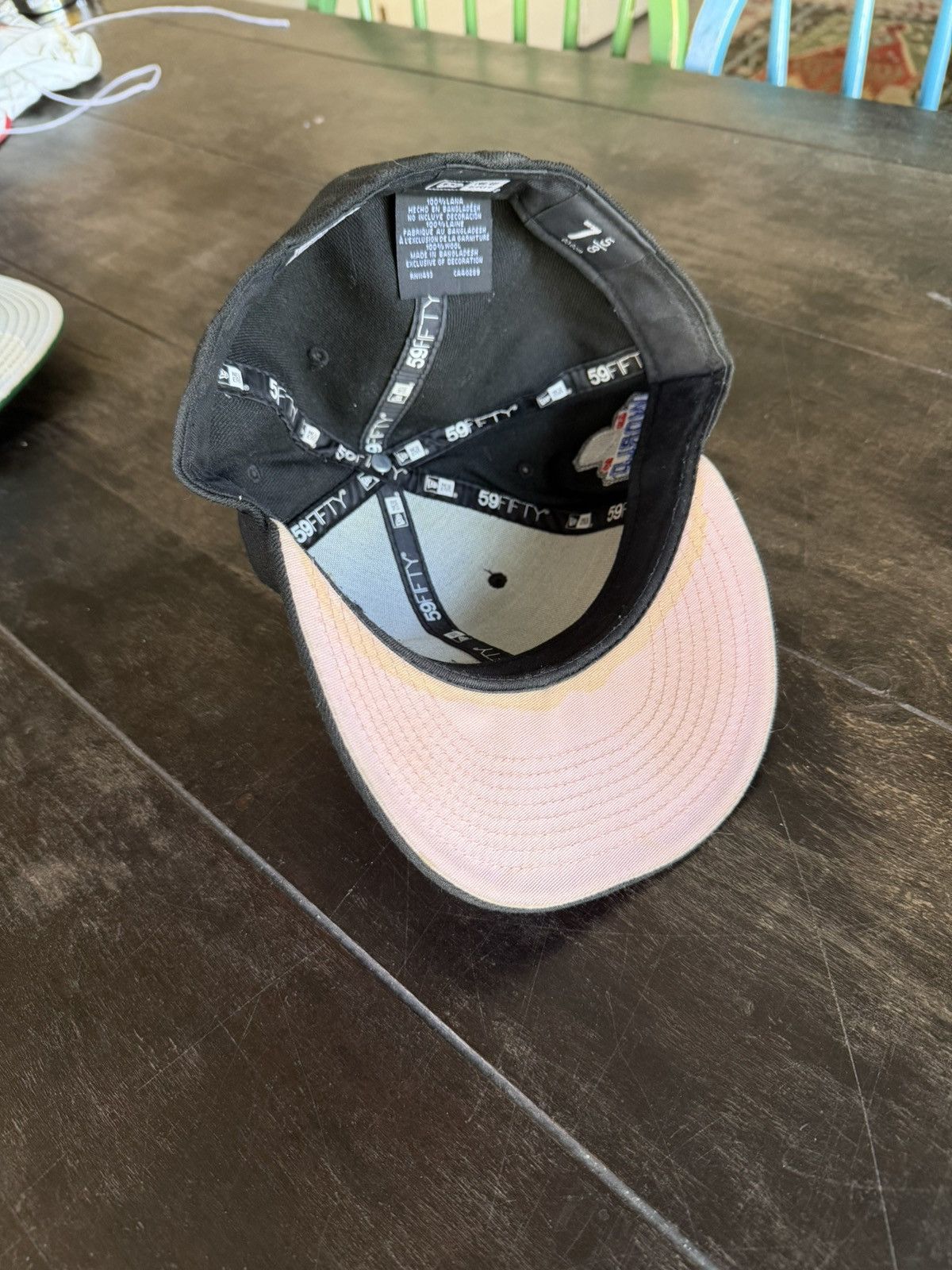New Era Cubs pink brim fitted 7 5/8 Size ONE SIZE - 2 Thumbnail