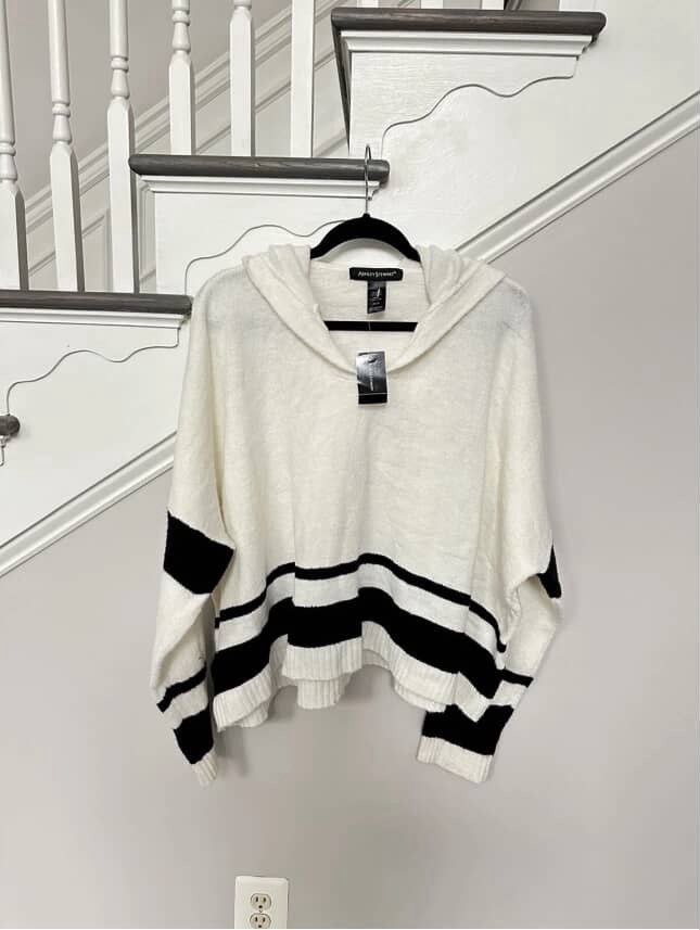 Other Ashley Stewart Ivory/combo Hooded Women’s Sweater NWT Size XXL / US 16-18 / IT 52-54 - 3 Thumbnail