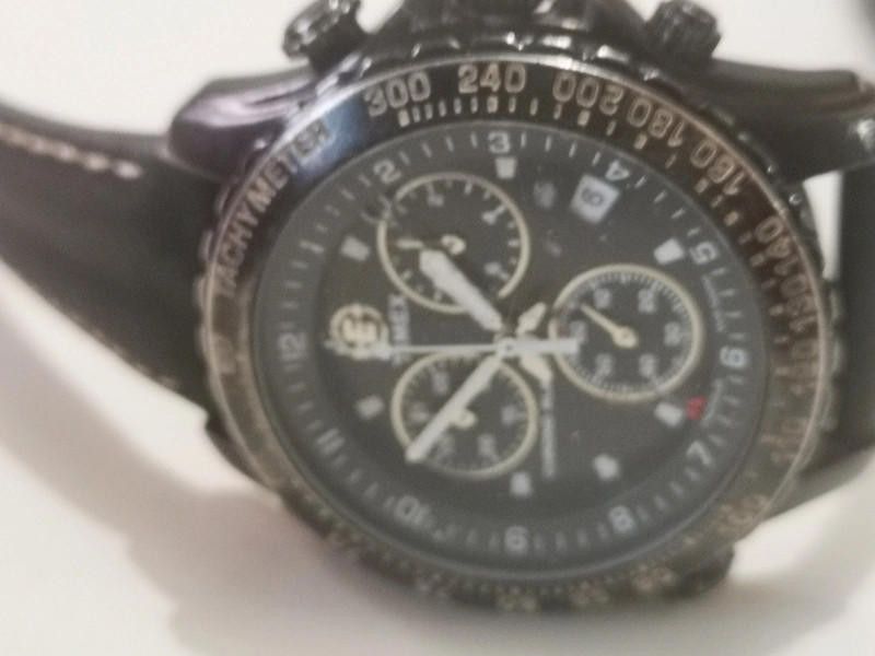 Designer Accurist men's black dial leather strap watch Size ONE SIZE - 6 Thumbnail