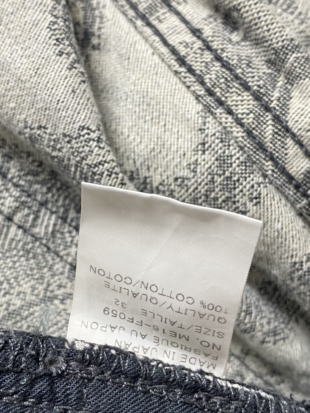 Issey Miyake SS11 ISSEY MIYAKE MEN APOC PAISLEY JACQUARD DONUT PATCHWORK Size US 32 / EU 48 - 13 Thumbnail