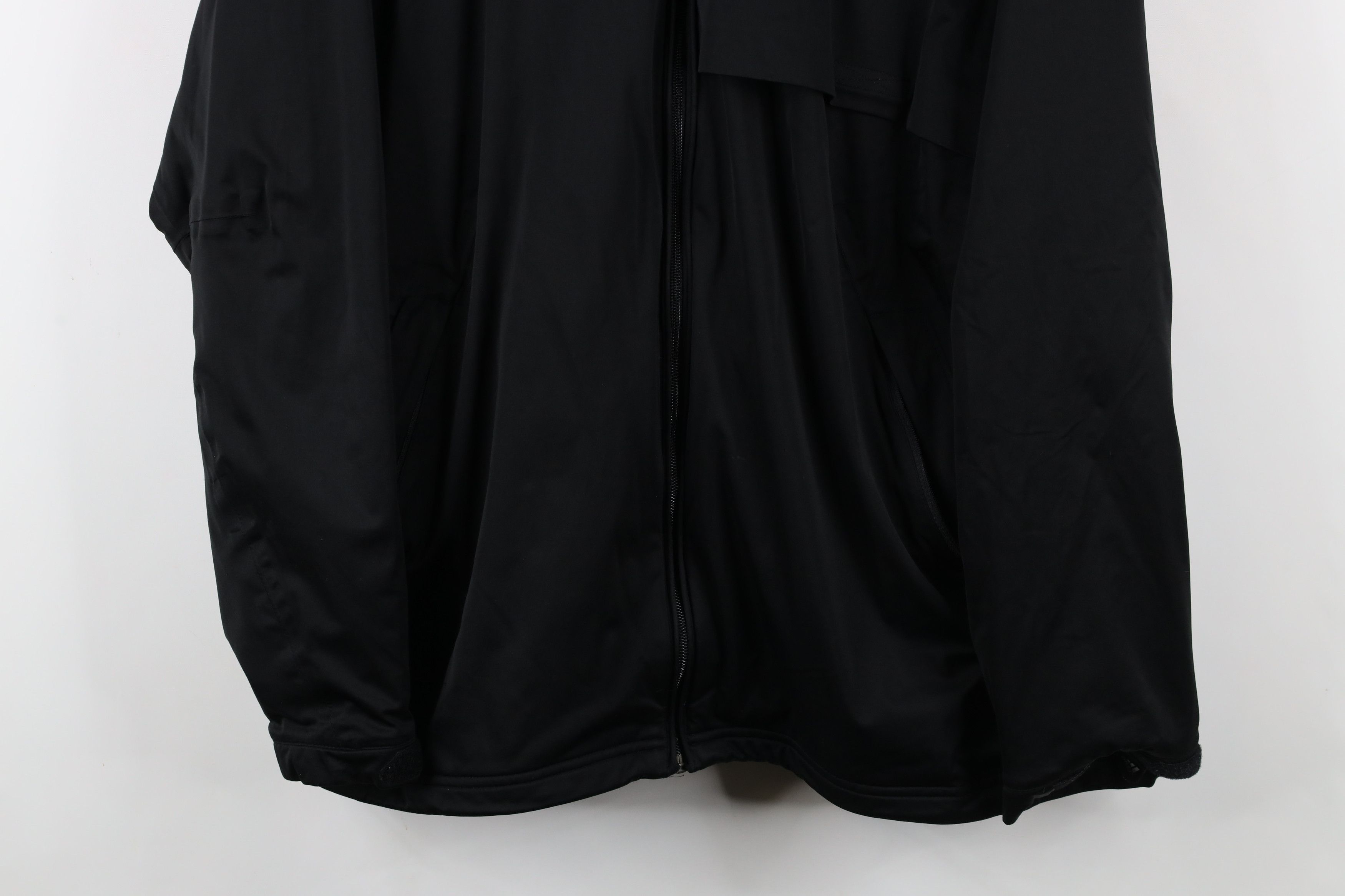 Adidas × Vintage Adidas Golf Spell Out Full Zip Golfing Rain Jacket Black Size US XL / EU 56 / 4 - 3 Thumbnail