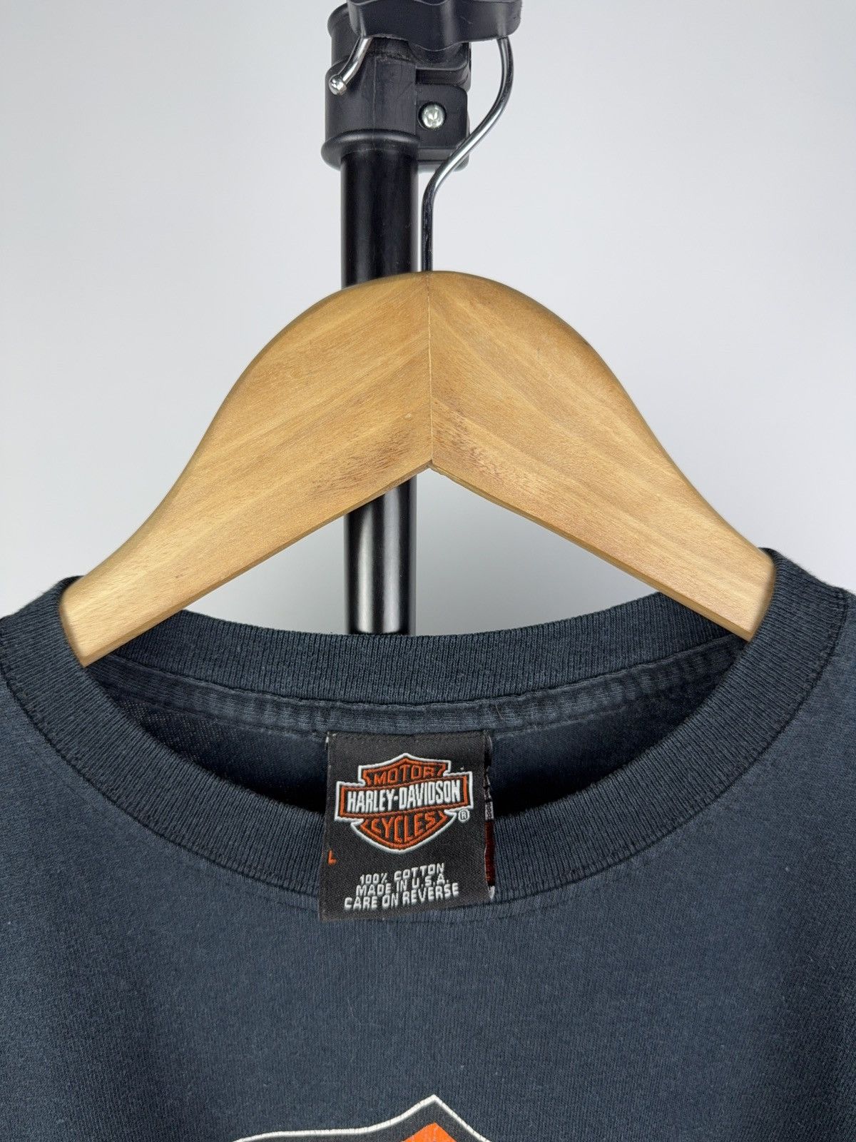 Harley Davidson × Vintage Vintage 2003 Harley-Davidson USA England Biker Logo T Shirt Size L / US 10 / IT 46 - 4 Thumbnail