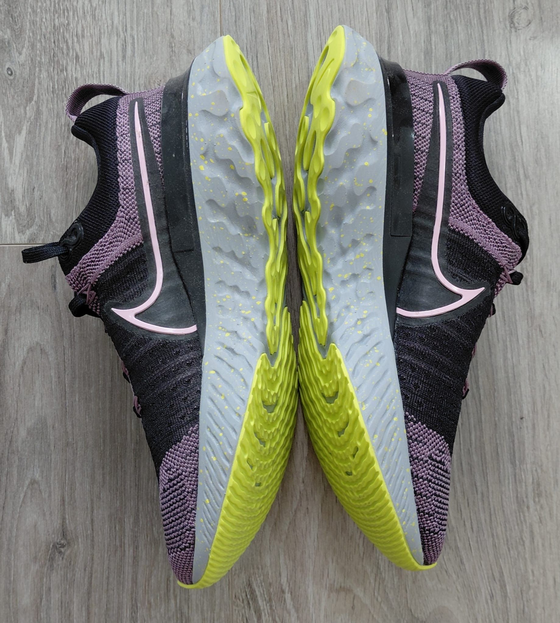 Nike Nike React Infinity Run Flyknit 2 Violet Dust Size US 7 / IT 37 - 3 Thumbnail