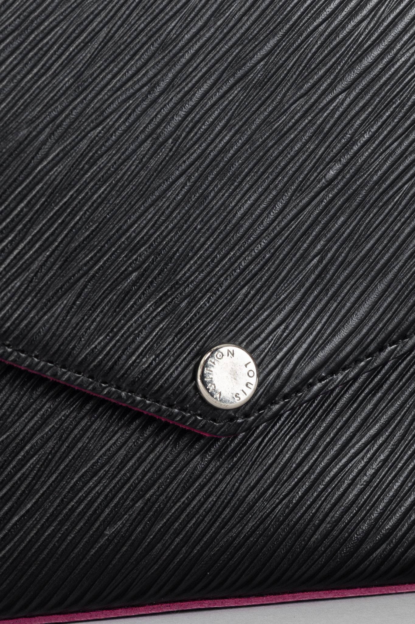 Louis Vuitton Louis Vuitton Felicie Noir & Fuchsia Epi Leather Pochette Size ONE SIZE - 9 Thumbnail