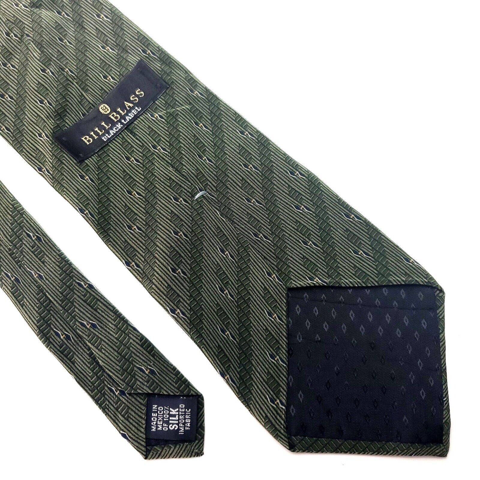 Bill Blass Bill Blass Black Label Silk Tie Green Short Print Size ONE SIZE - 3 Thumbnail