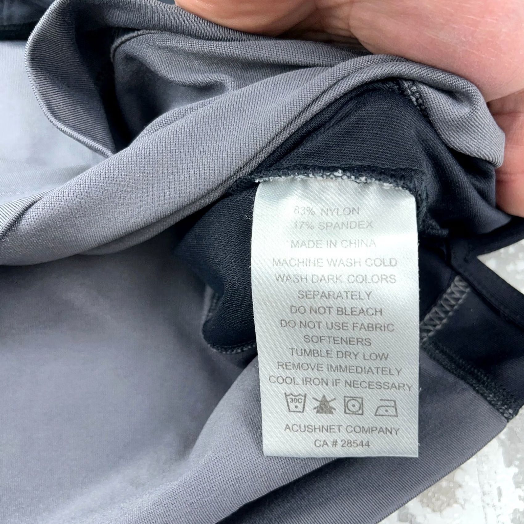 Footjoy Foot Joy Sweatshirt Men Large Gray Pullover Quarter Zip Performance Sweater Golf Size US L / EU 52-54 / 3 - 6 Thumbnail