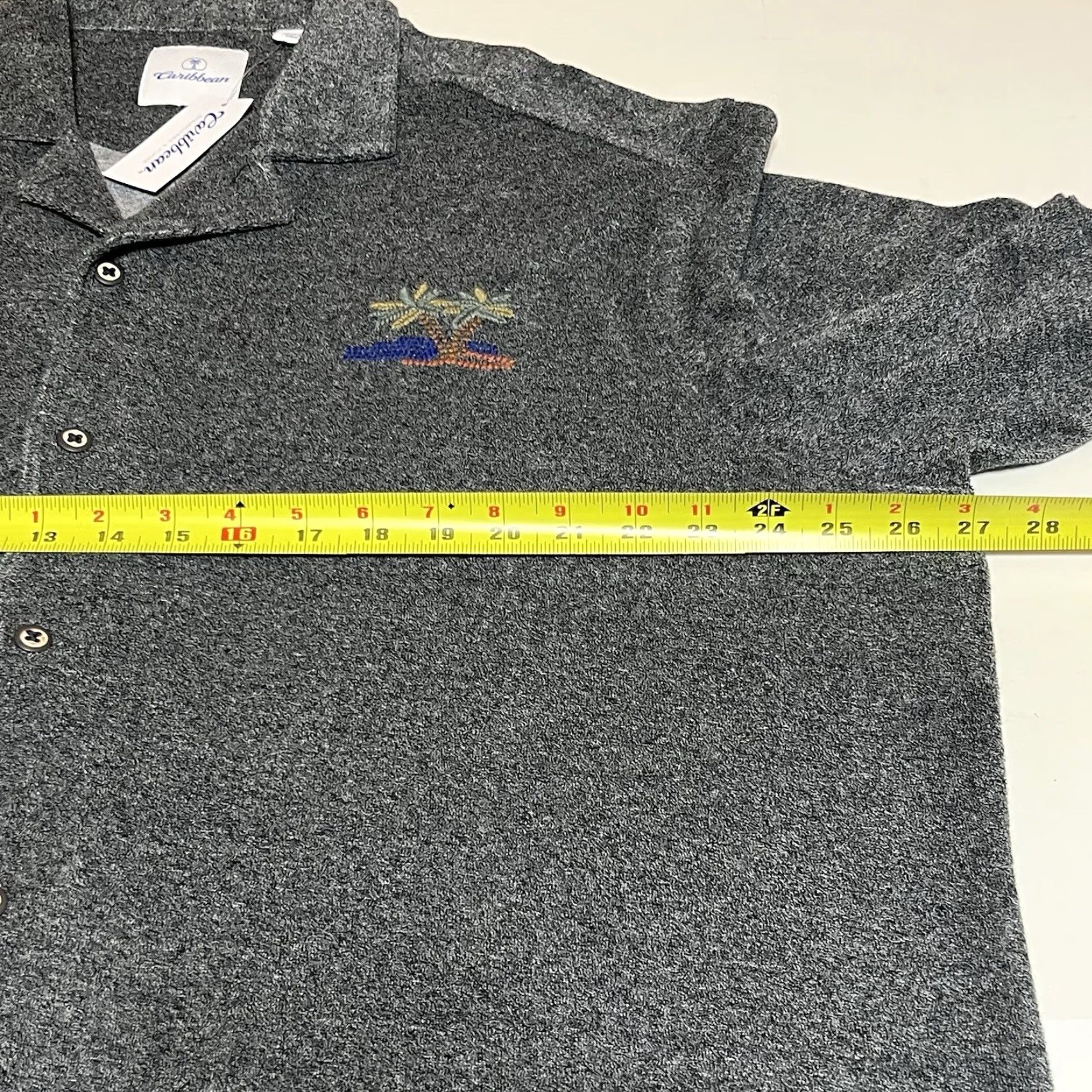 Roundtree & Yorke Roundtree & Yorke Caribbean Short-Sleeve Mens XXL Gray Palm Tree Button Front NWT Size US XXL / EU 58 / 5 - 6 Thumbnail