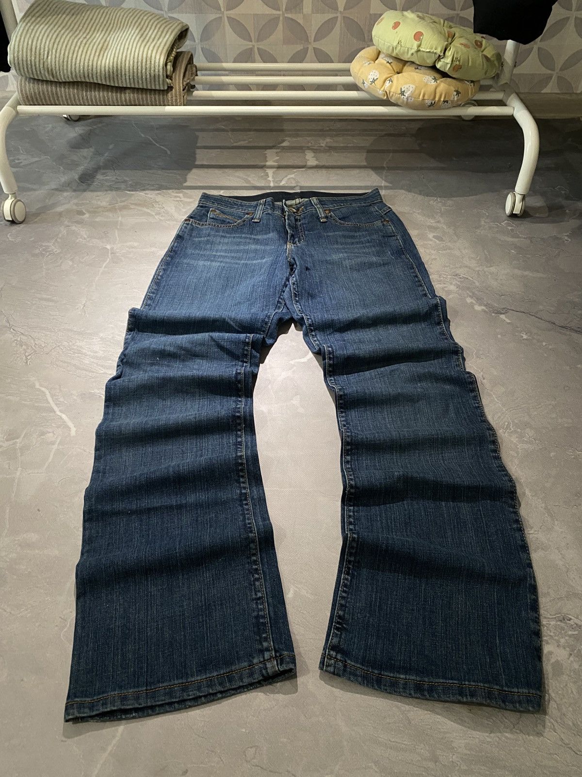 Wrangler CRAZY Vintage Flare If Six Was Nine Style Y2K Avan Archive Size US 31 - 1 Thumbnail