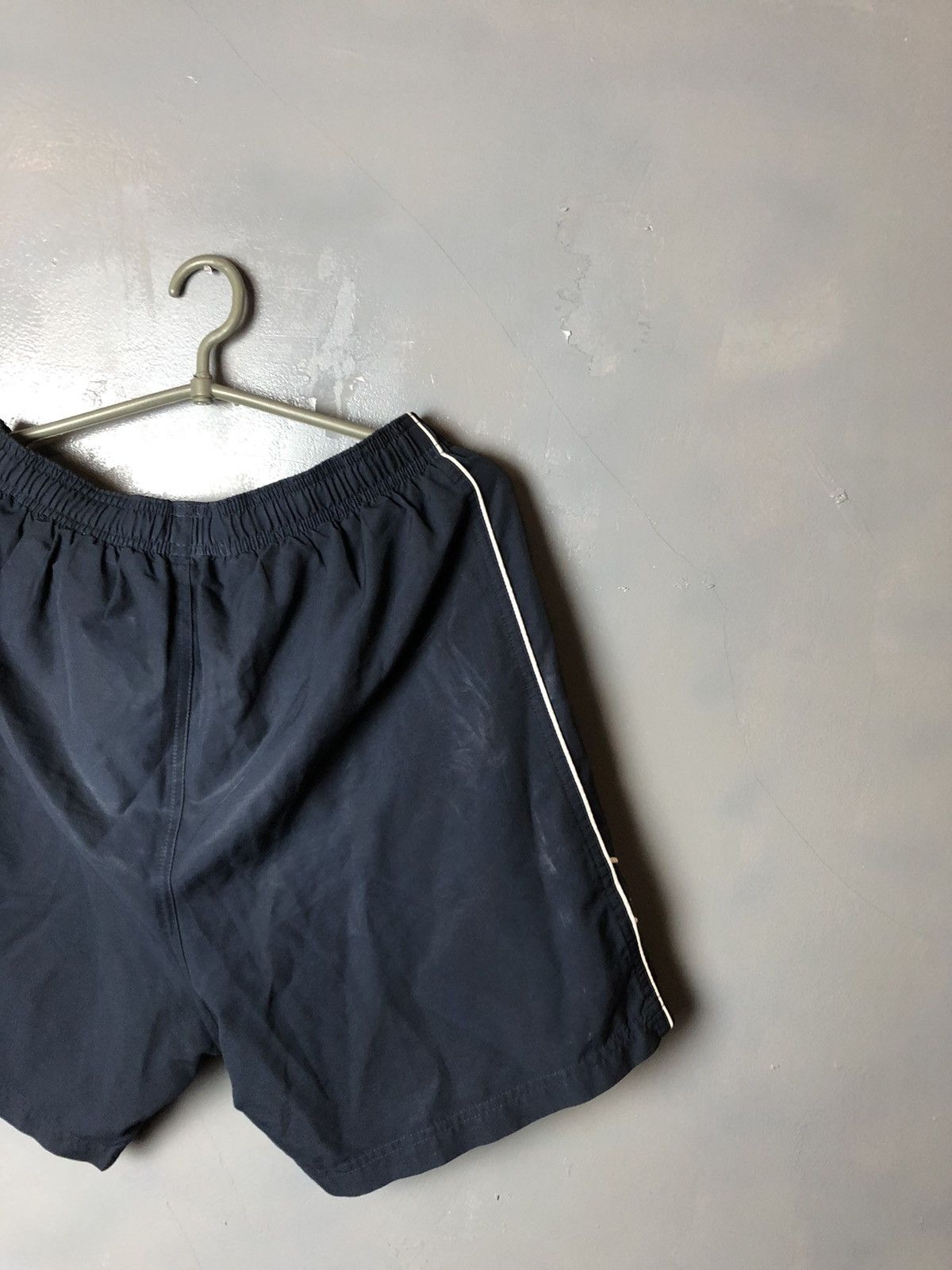 Reebok Vintage men’s shorts Reebok size M Size US 32 / EU 48 - 9 Thumbnail