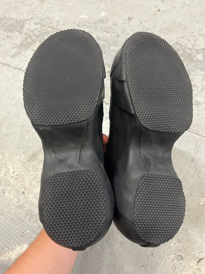 Givenchy SS2023 Givenchy Show Rubber Rain Mid Boots Size US 9.5 / IT 39.5 - 8 Thumbnail