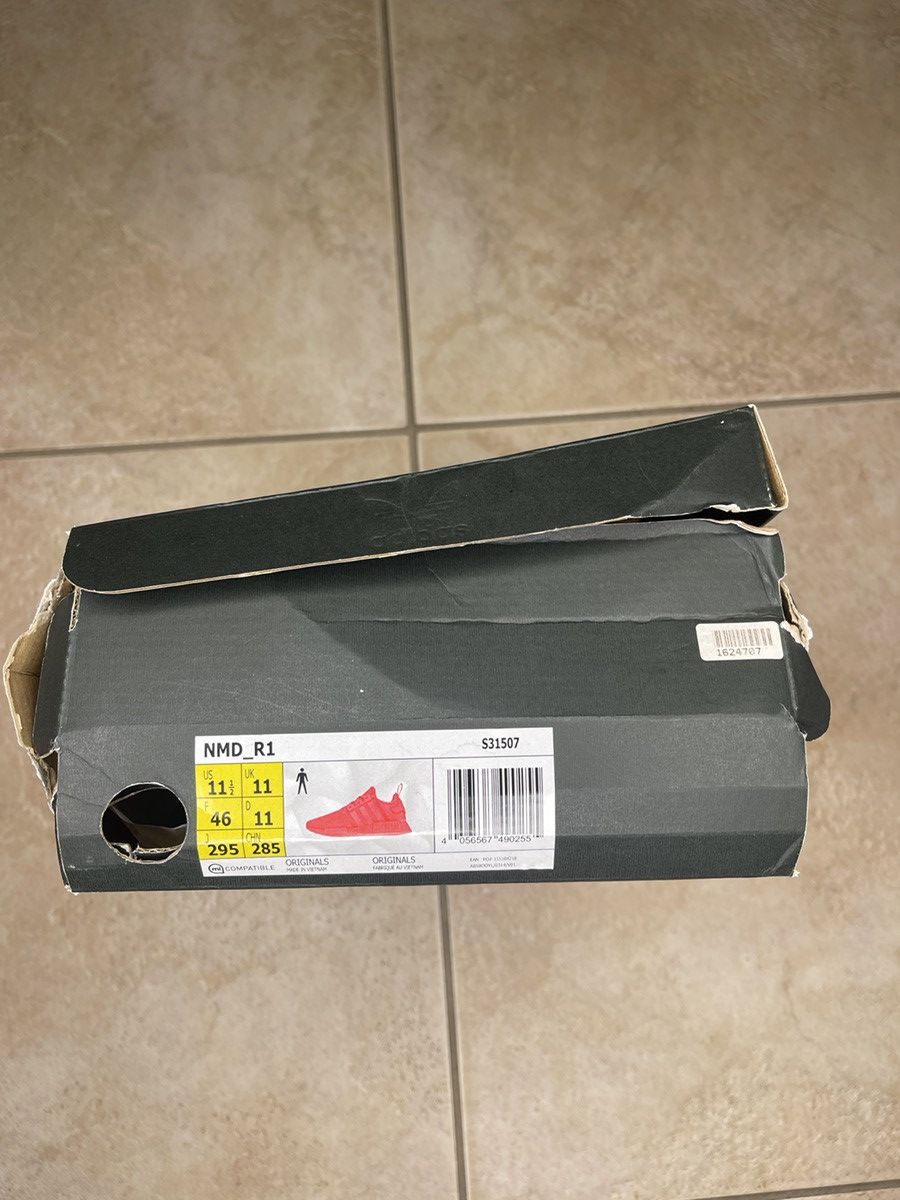 Adidas Adidas NMD_R1 SOLAR RED Sneakers BRAND NEW Damaged Box 11.5 Size US 11.5 / EU 44-45 - 8 Thumbnail