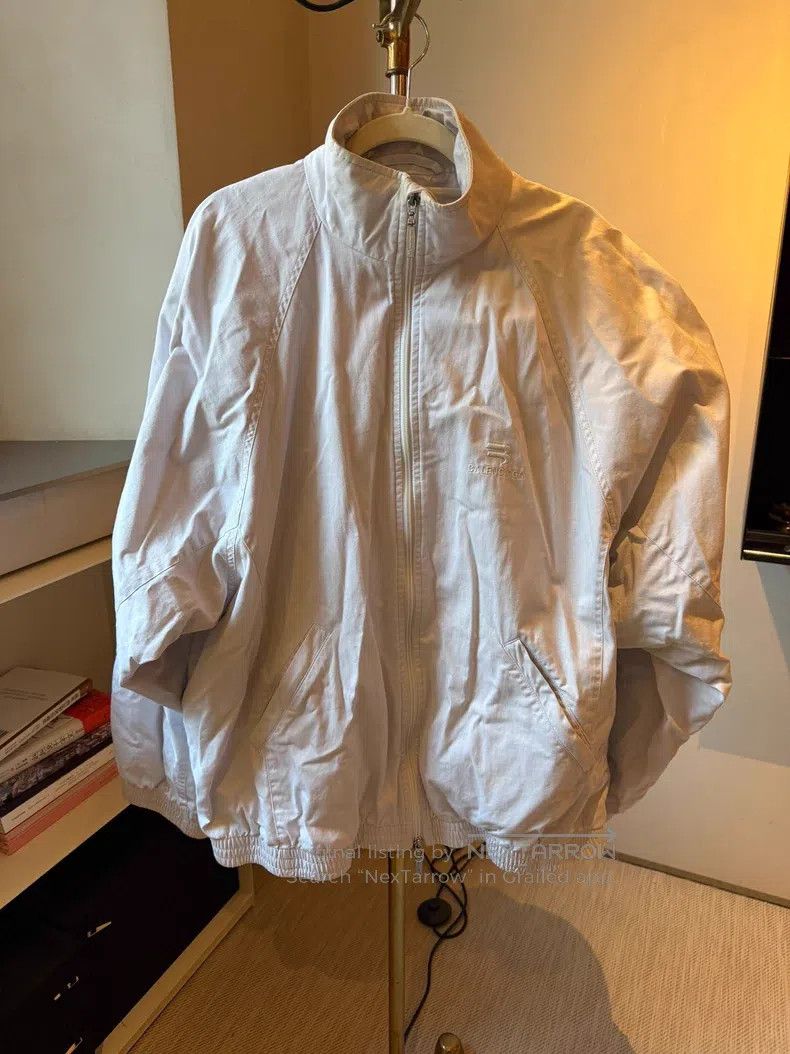 Balenciaga Balenciaga Pure white sports jacket Size US S / EU 44-46 / 1 - 1 Thumbnail