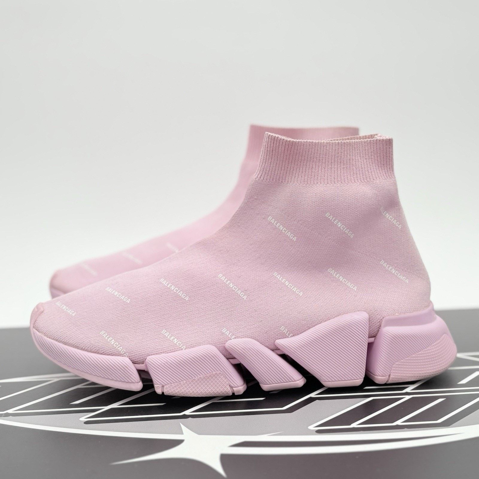Balenciaga Balenciaga Speed 2.0 Logo All Over | GREAT CONDITION! Size US 8 / EU 41 - 1 Thumbnail