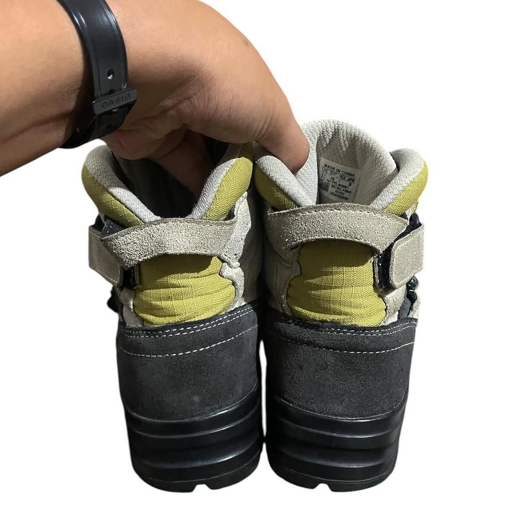 Salomon ⚡️QUICKSALE⚡️Salomon Adventure 7 Hiking Boots Size US 7 / EU 40 - 6 Thumbnail