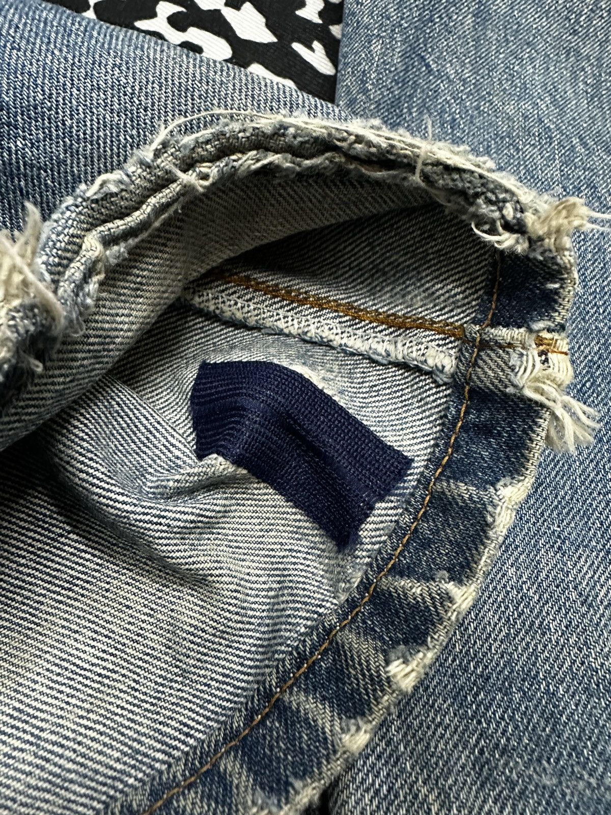 Levi's Vintage 80s Levi’s 501 Selvedge Size US 30 / EU 46 - 10 Thumbnail
