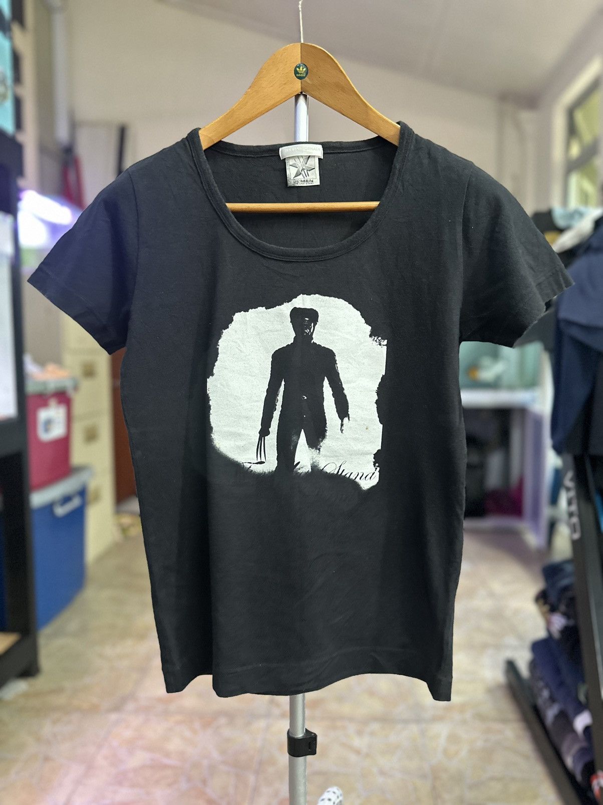 Marvel Comics Vintage wolvarine tshirt Size US M / EU 48-50 / 2 - 1 Thumbnail