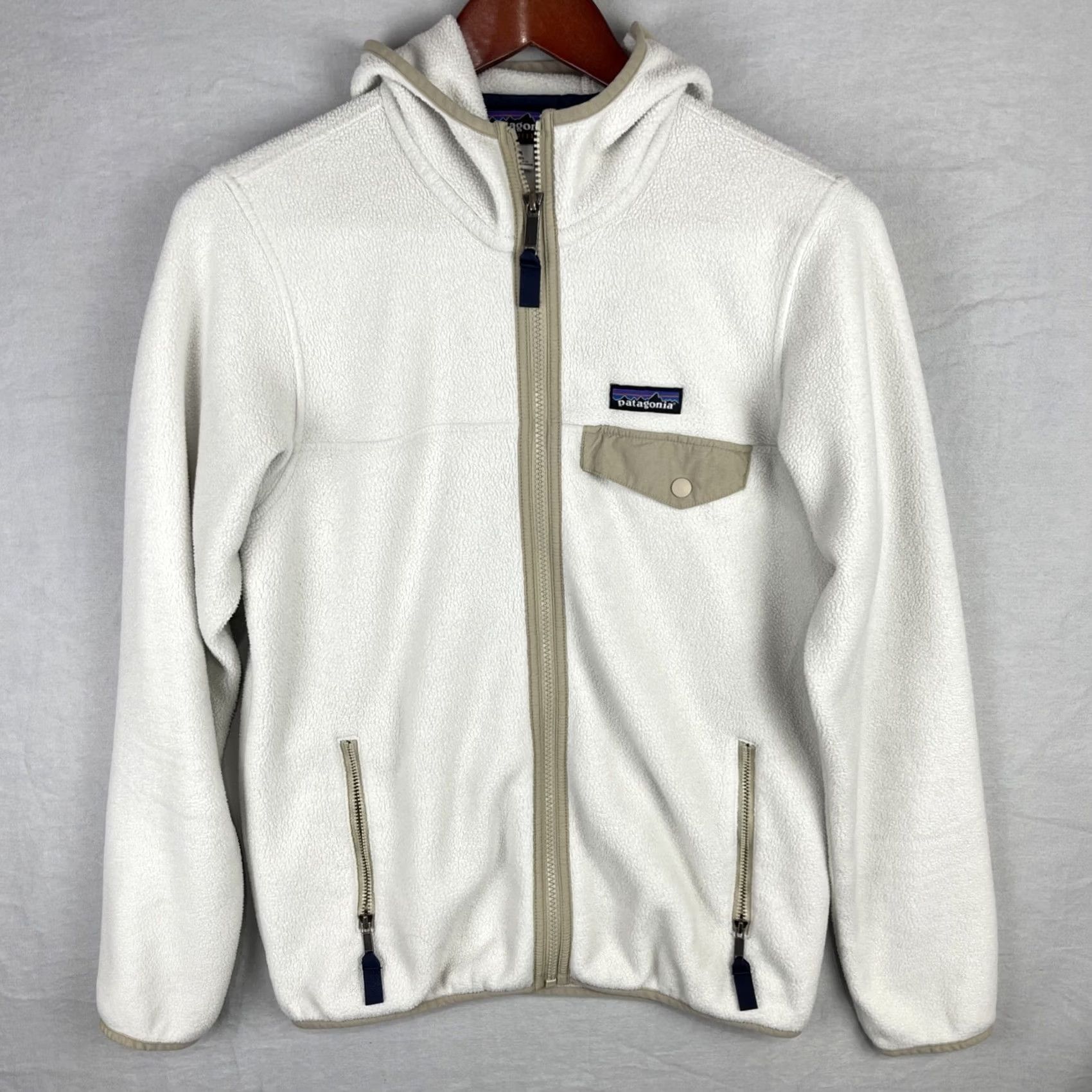 Patagonia Patagonia Jacket Womens Small Beige Synchilla Snap-T Hooded Zip Up Fleece 25270 Size S / US 4 / IT 40 - 2 Thumbnail