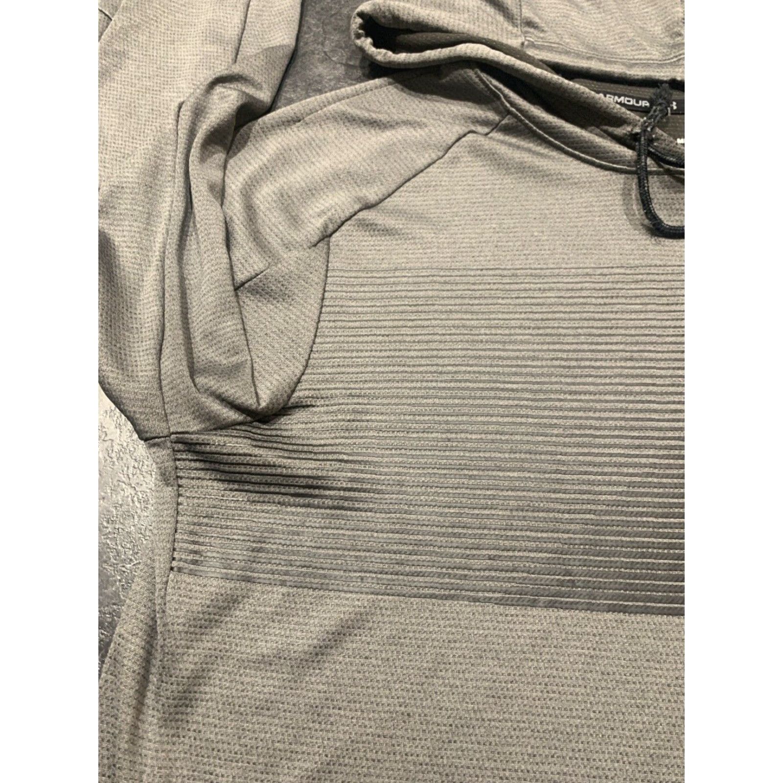 Under Armour Under Armour Athletic Hooded Sweater Men Medium Gray Black Big Logo Pullover Size US M / EU 48-50 / 2 - 4 Thumbnail