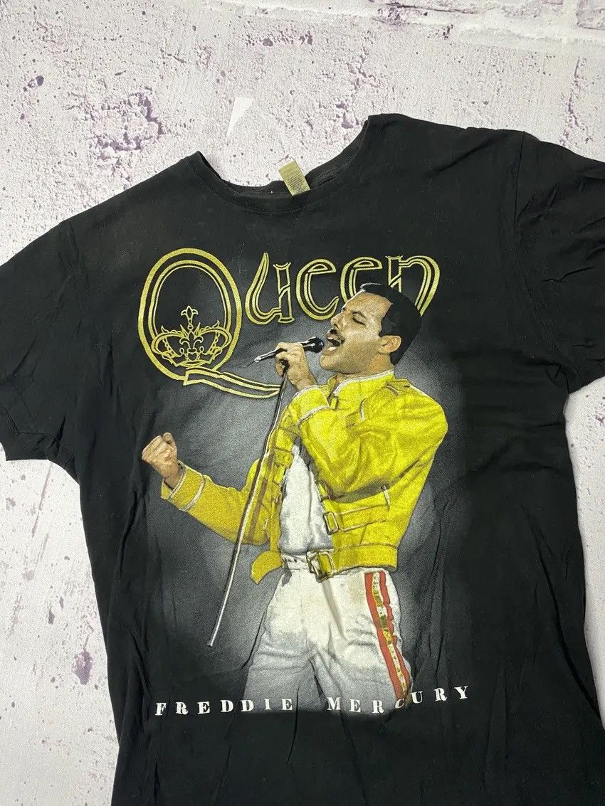 Band Tees MENS Queen Vintage Freddie Mercury tee Band Tees Size US XL / EU 56 / 4 - 2 Thumbnail