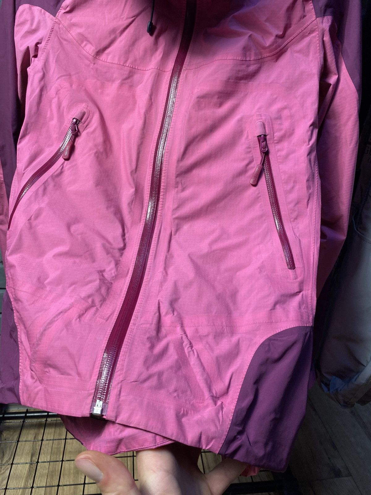 Norrona Norrona Falketind Gore-Tex Jacket Women’s Size S Size S / US 4 / IT 40 - 9 Thumbnail
