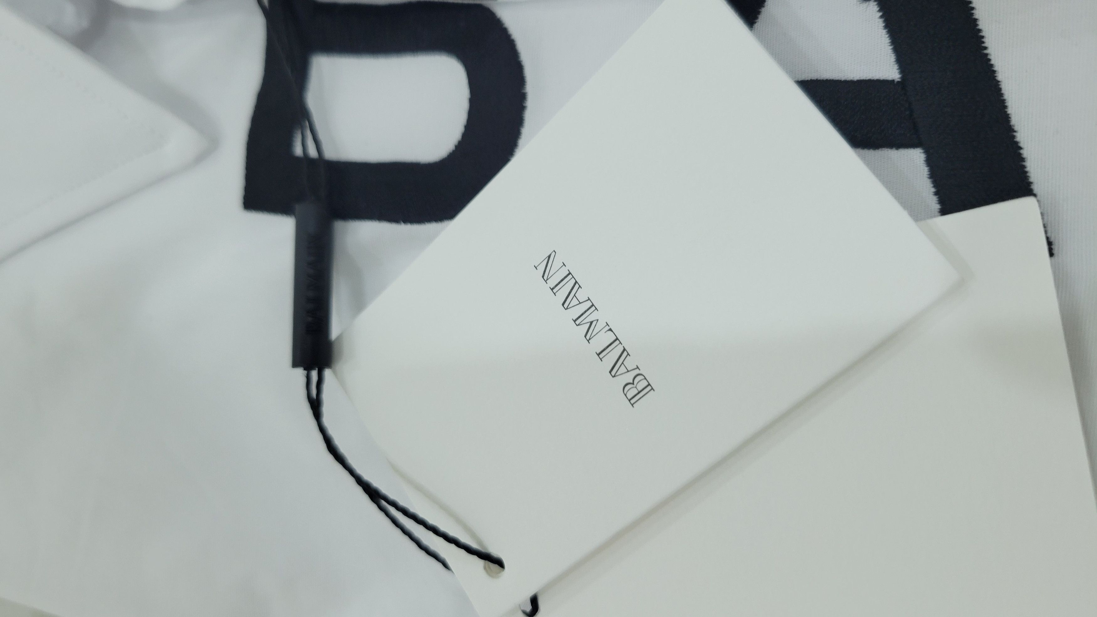 Balmain Balmain shirt brand new RARE Size US XL / EU 56 / 4 - 8 Thumbnail