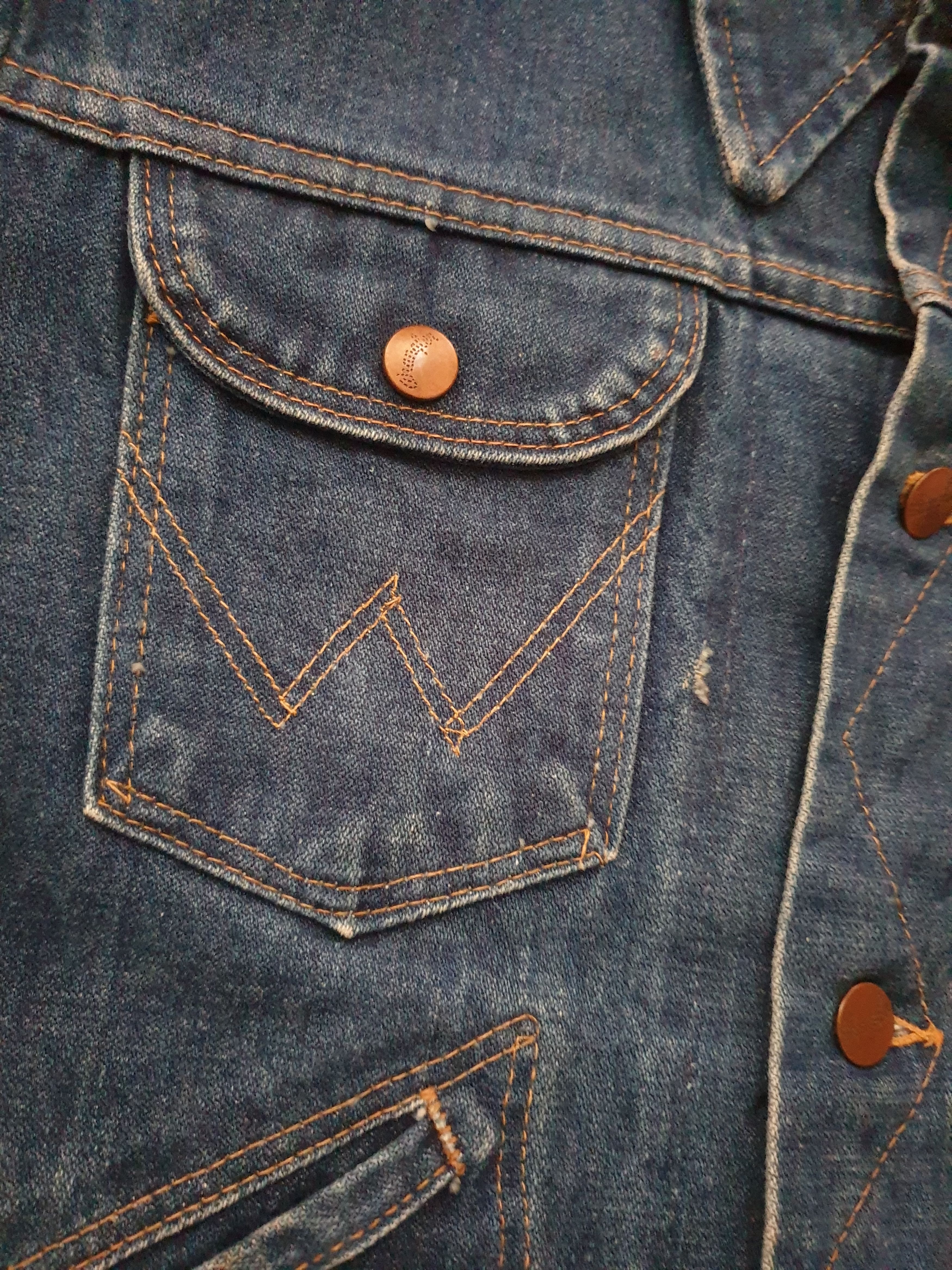 💥Vintage wrangler Made in USA denim jacket