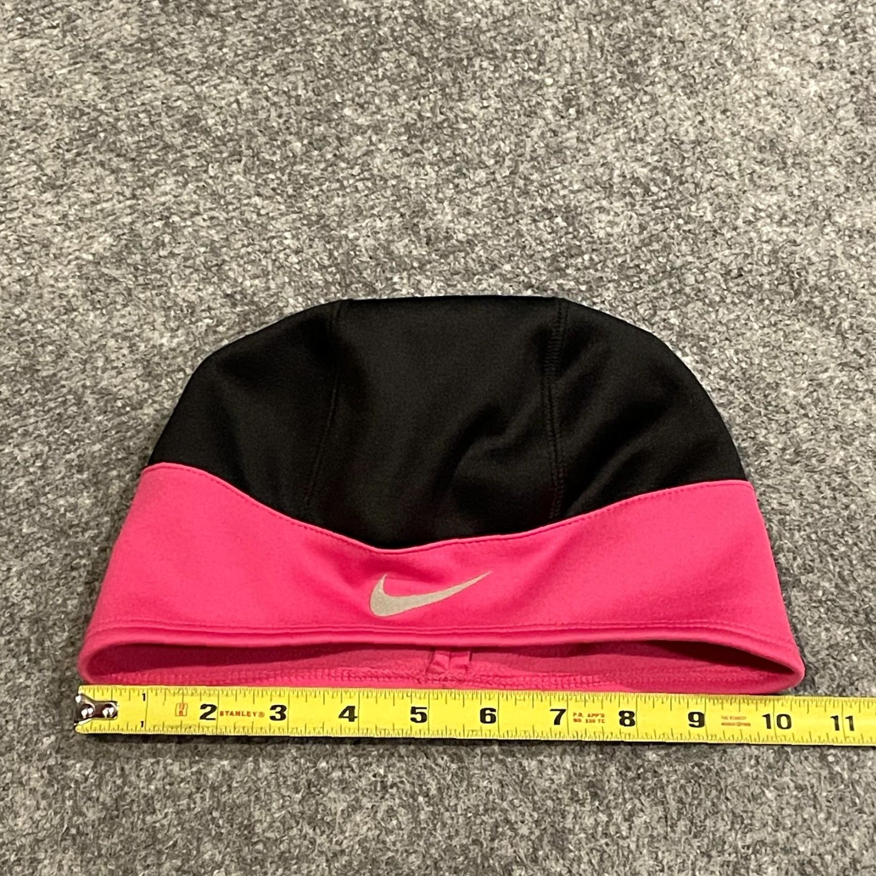 Nike Nike Thermal Fleece Lined Skull Cap Beanie Women Black Pink Ponytail Hole Running Training Winter Reflective Swoosh Logo One Size Adult Womens Size ONE SIZE - 7 Thumbnail