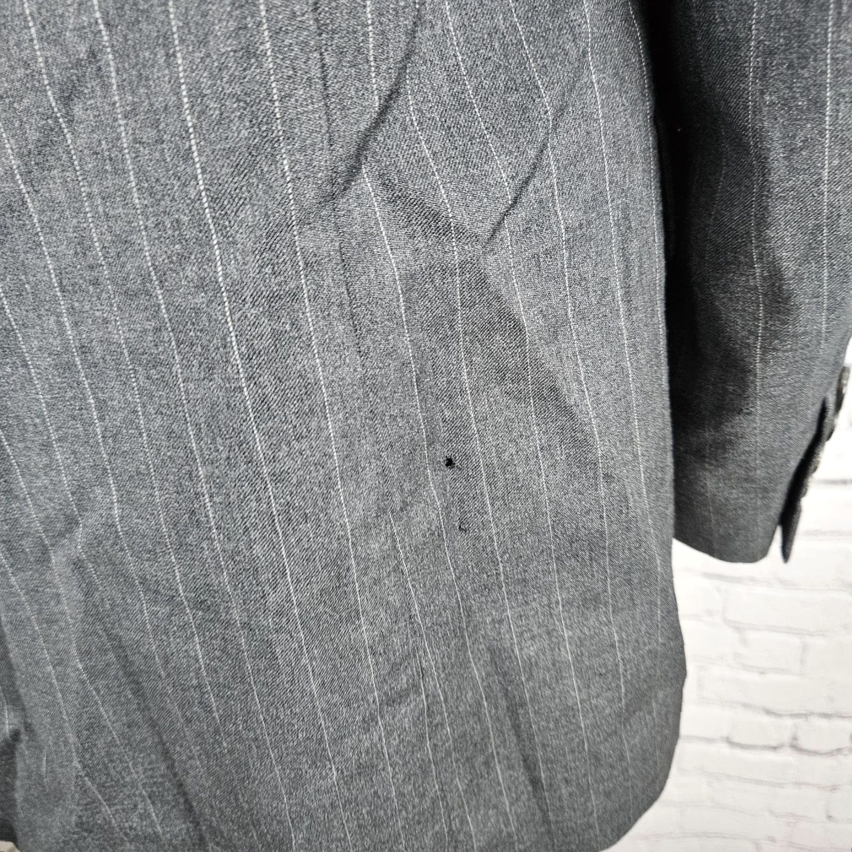 Ralph Lauren VTG Lauren Ralph Lauren Grey Wool 2 Button Notch Blazer Sport Coat 42R Mens European-style Classic Single-Breasted Jacket Size 42R - 7 Thumbnail