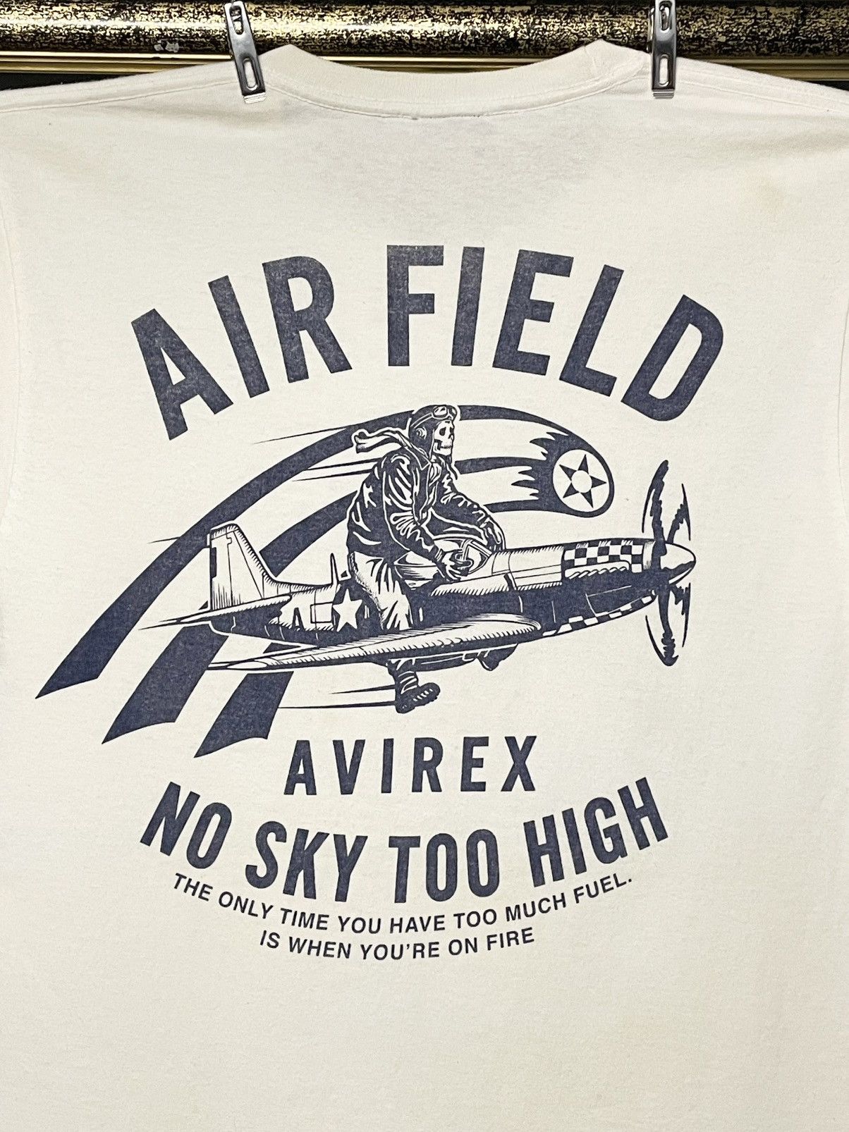Avirex Vintage Designer Avirex ‘ No Sky To High ‘ Og Airfield Tee Size US S / EU 44-46 / 1 - 3 Thumbnail